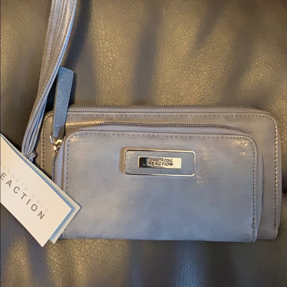 Adorable wristlet!
